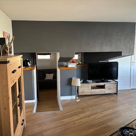 Les Pieds Dans L'eau Apartment Royan