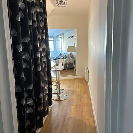 Les Pieds Dans L'eau * Royan