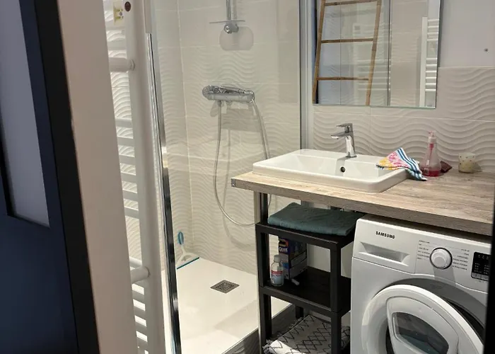 Les Pieds Dans L'eau * 로양